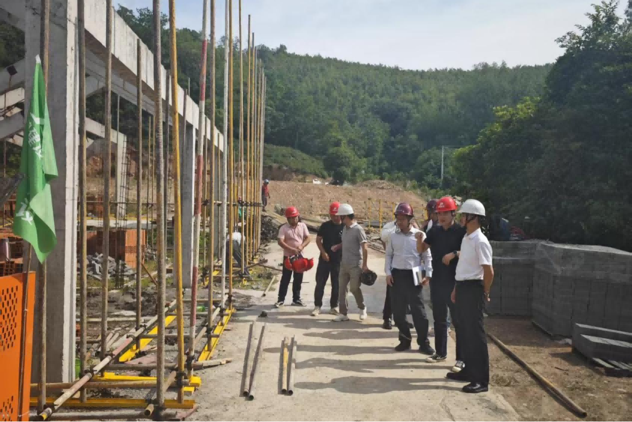 市文旅集团党委书记、董事长张雷调度葡萄泉项目 加快推进关键节点建设